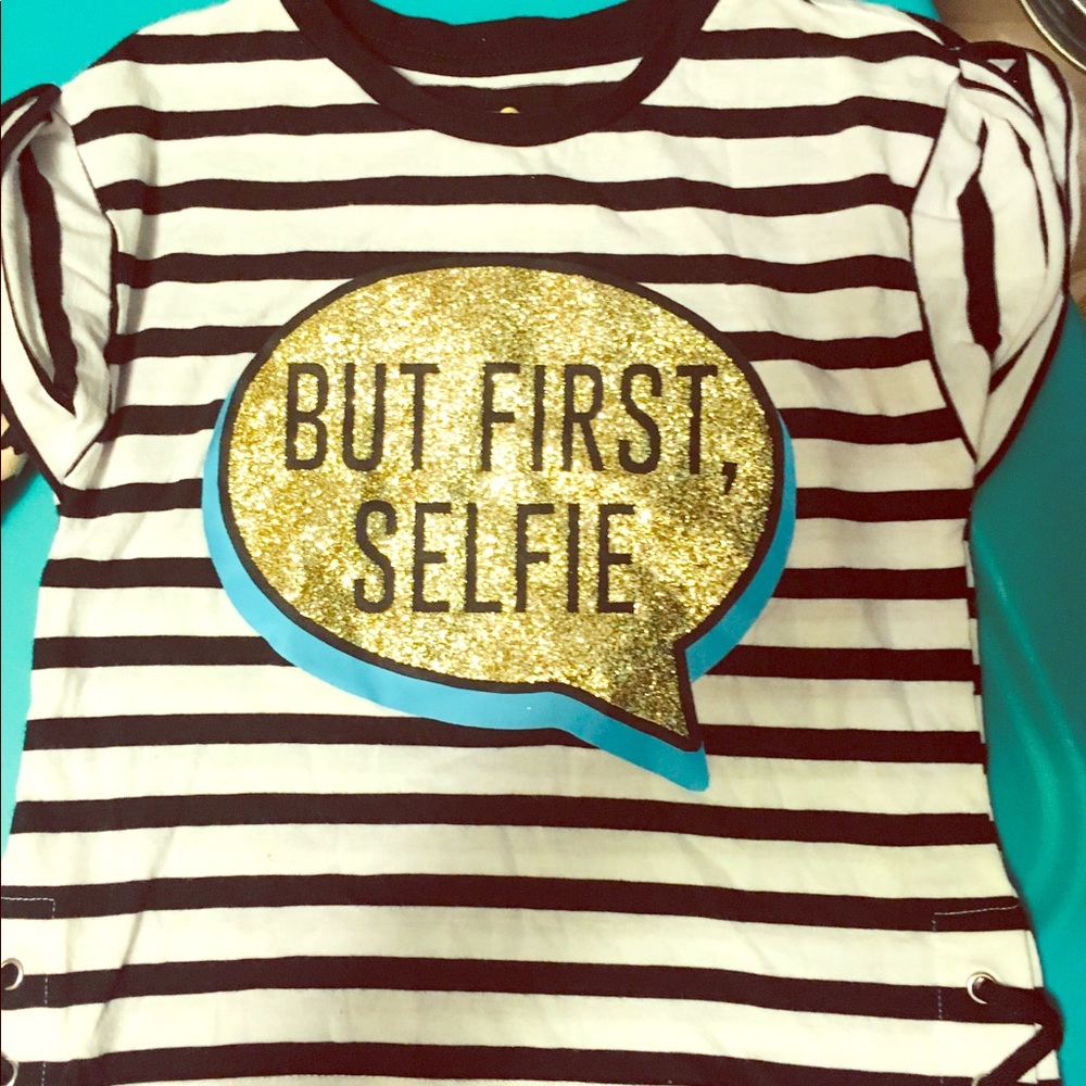 4/10$! Girls shirt